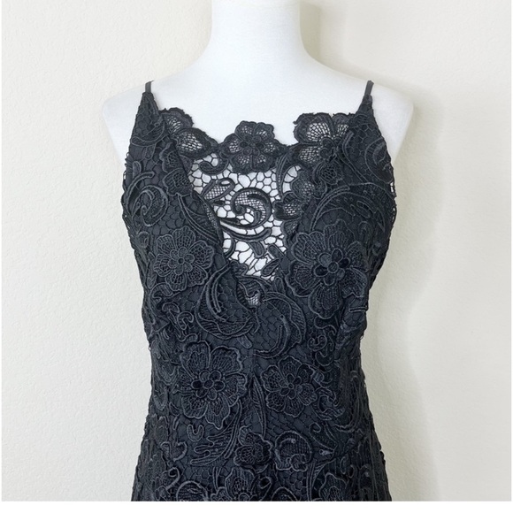 Dress the Population Hayden Crochet Lace Black Dress, Size 6 Excellent Condition - Picture 4 of 8
